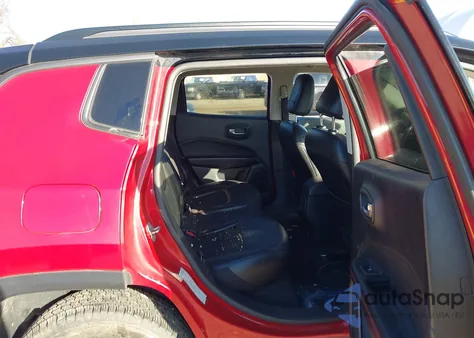 2020 Jeep Compass Trailhawk 4X4 из США, поврежденный, VIN 3C4NJDDB2LT189523